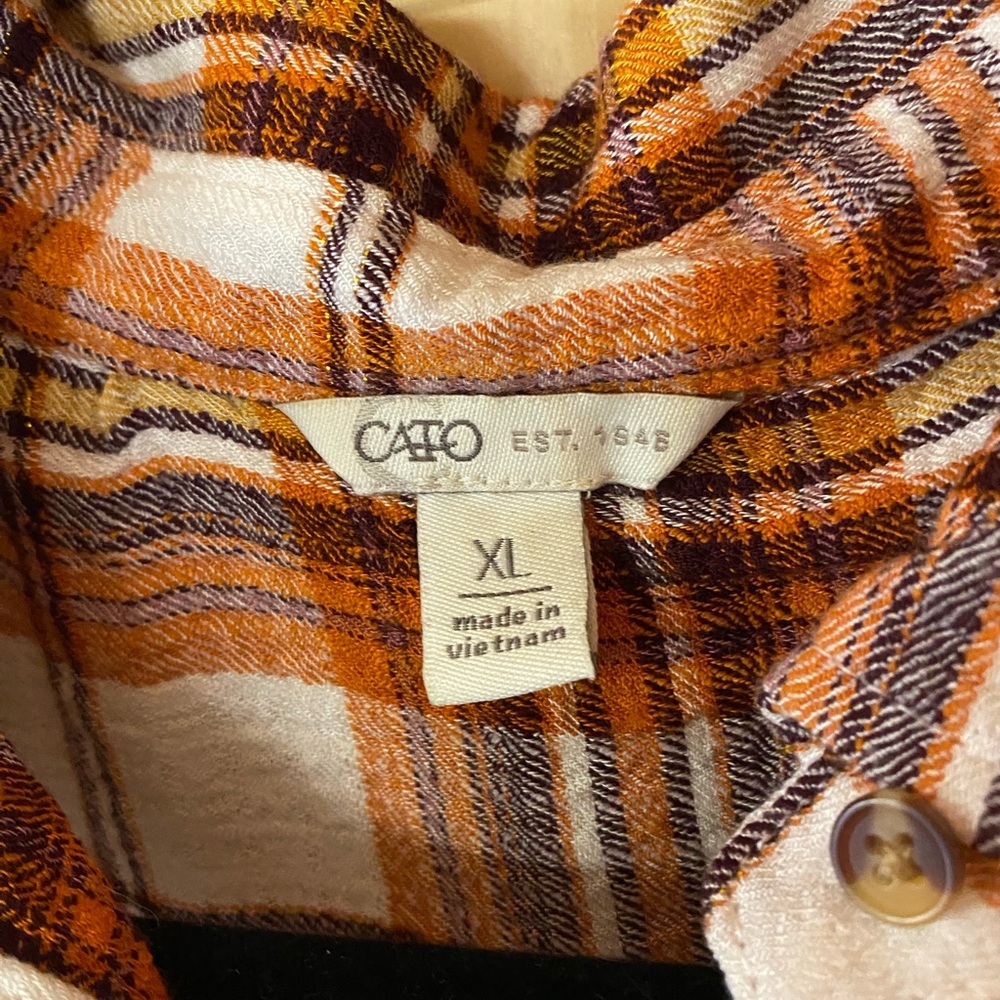 Plaid XL long sleeve top by Cato with buttons on the back . Brown, gold stripe - Picture 2 of 5